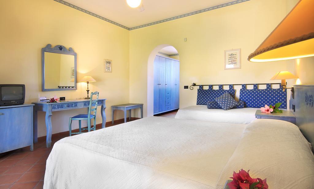 Hotel Igv Club Baia Samuele Sampieri Zimmer foto