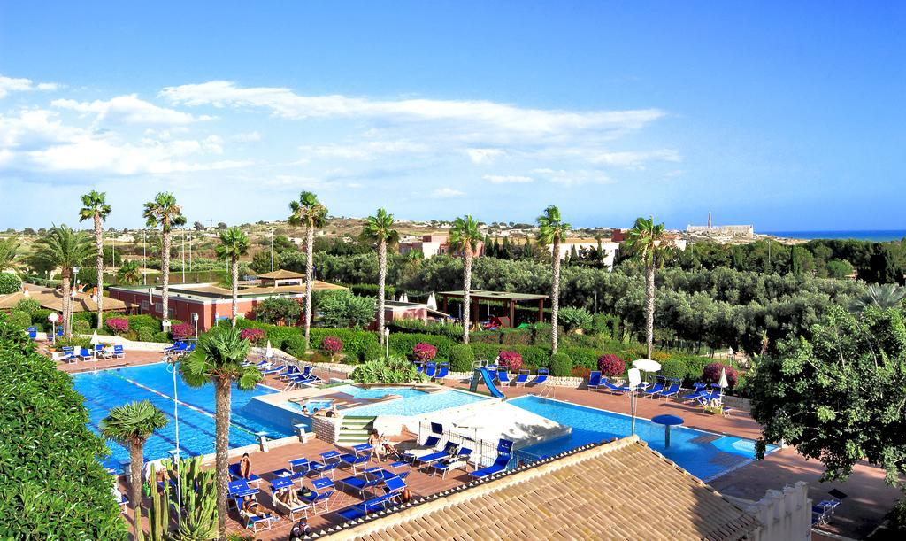 Hotel Igv Club Baia Samuele Sampieri Exterior foto